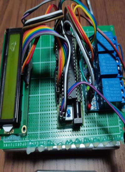 可调遥控电源开关的设计与实现